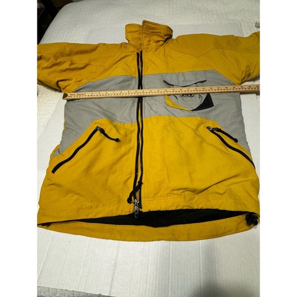 Helly Hansen Yellow and Gray Jacket - Picture 5 of 9